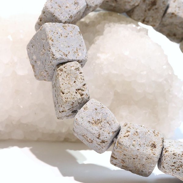 画像4: 【現品限り】【日本銘石】ブレス　久栗坂石＜青森県＞　ラフ中サイズ　約14mm　大魚　海上安全　水に関わること　パワーストーン　天然石　品番：18084