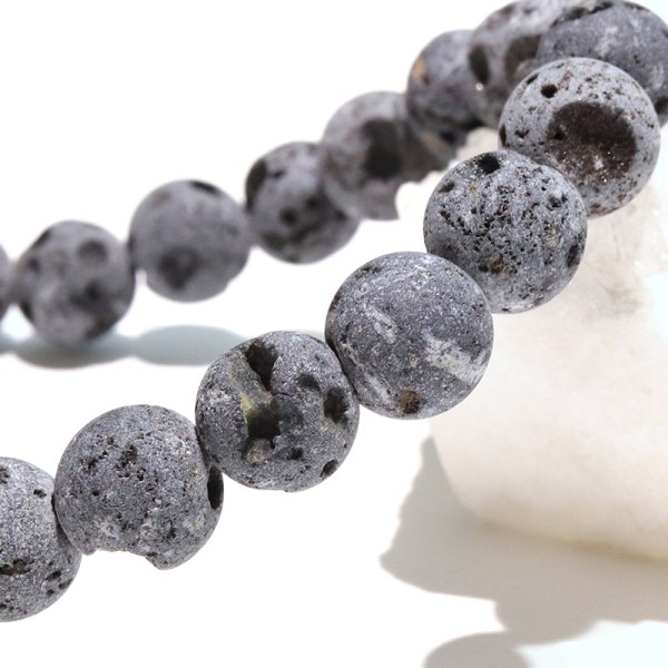画像4: 【日本銘石】ブレス　三島古富士溶岩＜静岡県＞　丸　約8mm　運気向上　エネルギー上昇　健康　古代のエネルギー　パワーストーン　天然石　※ポイント対象外　品番：18498