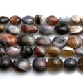 連　ボツワナアゲート（灰）　タンブル大　約12〜20mm　　品番： 4099