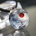 宇宙を閉じ込めたガラスのペンダントトップ　E　　品番： 7607