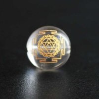 【オリジナル商品】カービング　神聖幾何学模様　ヤントラ　水晶(金彫り)　12mm　　品番： 5993