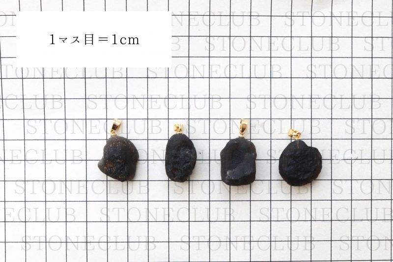 ペンダントトップ コロンビアナイト ゴールド Gl 強いエネルギー 火山性天然ガラス コロンビア産 万能の癒し ストレス解消 免疫の強化 品番 アクセサリー ペンダントトップ ストーンクラブ