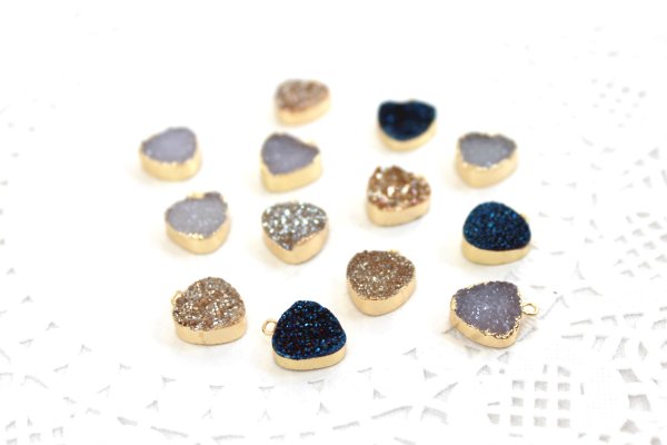 画像2: ドゥルージー かどまるさんかくパーツ(ブルー) 1.2cm×1.2cm  品番: 7854 (2)