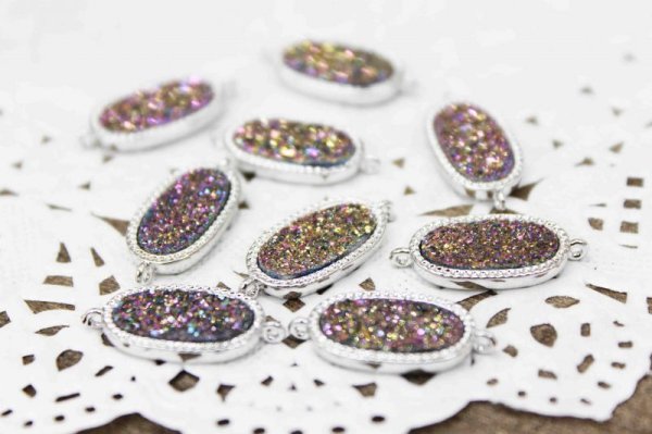 画像2: ドゥルージー 枠付きふたつ穴 SV楕円型(ギャラクシー) 1.5×1.0cm  品番: 9903 (2)