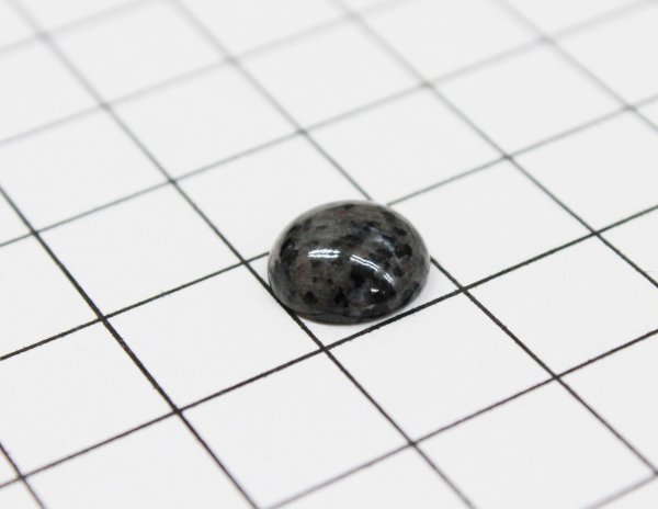 画像3: 【高蛍光!】ルース ユーパーライト カボション 約1cm  品番: 10851 (3)