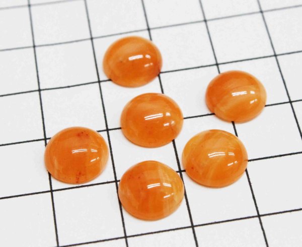 画像5: 【日本銘石】ルース 北海道産蛍光オレンジオパール カボション 約1cm 品番: 10865 (5)