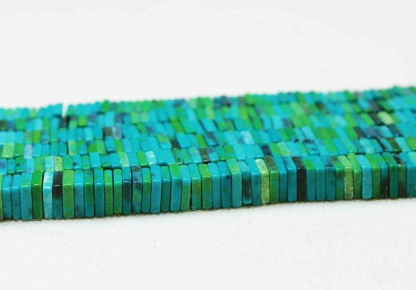 画像2: 連 アゲート 平型 スクエア ブルー×グリーン 4×1mm  品番: 11138 (2)