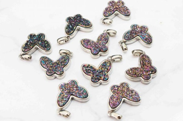 画像2: ドゥルージー SVバタフライチャーム(ギャラクシー) 1.5cm×1.0cm パーツ 素材 アクセサリー 天然石  品番: 11413 (2)