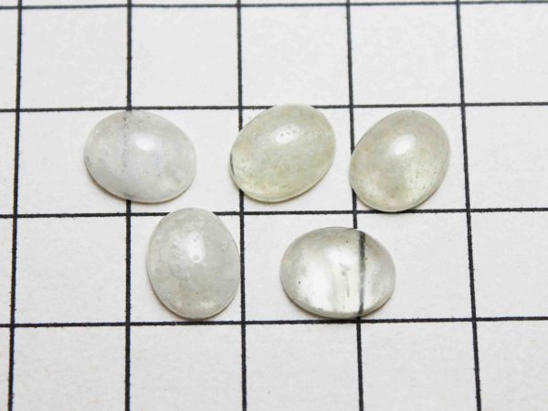 画像3: ルース リビアングラス カボション オーバル 小サイズ 約10から8mm  品番: 11911 (3)