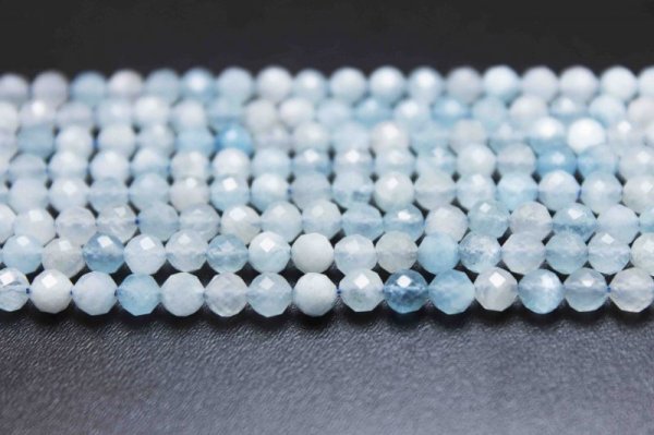 画像2: 連 アクアマリン カット 4mm  品番: 8374 (2)