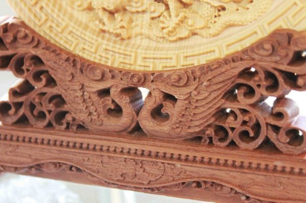 画像4: 置物 柘植の木 彫り 九龍壁 台座付き   品番: 10178 (4)