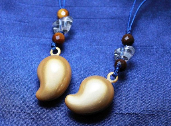 画像2: ストラップ　水晶　元宝の勾玉　鈴　タイガーアイ　品番： 10561 (2)