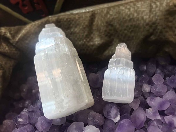画像2: 置物 セレナイト タワー 約10cm  品番: 7560 (2)