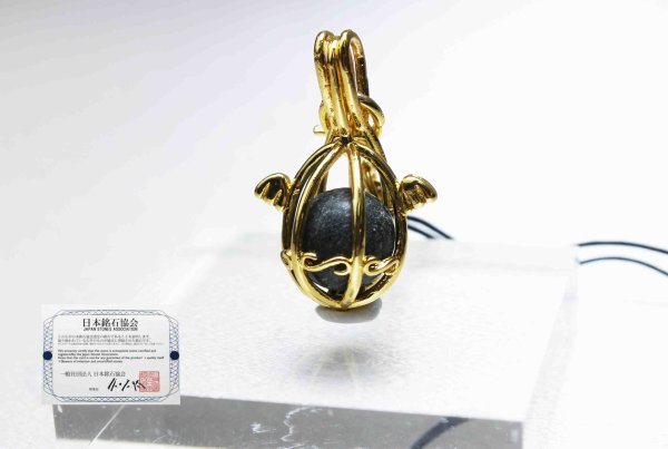 画像2: 【日本銘石】ストラップ ソロモナイト〈徳島県〉 ころころストラップ ゴールド 品番: 10476 (2)