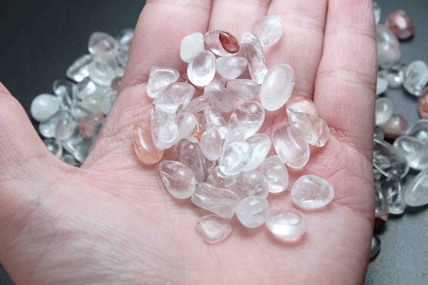 画像3: さざれ マニカラン水晶 ヒマラヤ産 中小粒 約1kg 品番: 11383 (3)