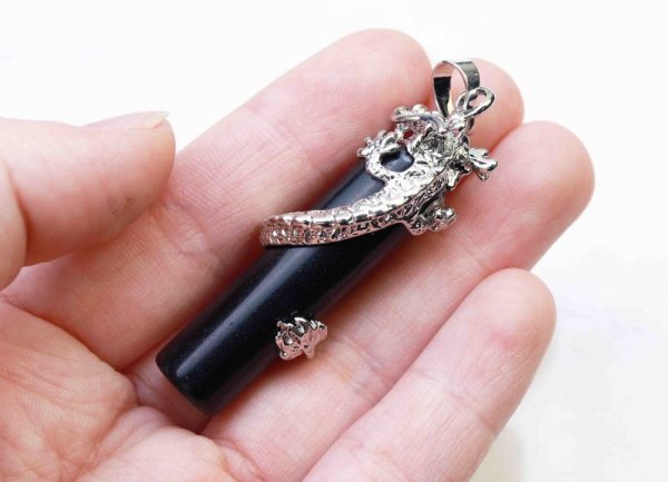 画像4: ペンダントトップ オニキス 龍 品番: 11520 (4)