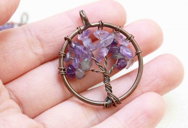 画像3: ペンダントトップ　世界樹　ワールドツリー　さざれ　アメジスト　　品番： 10659 (3)