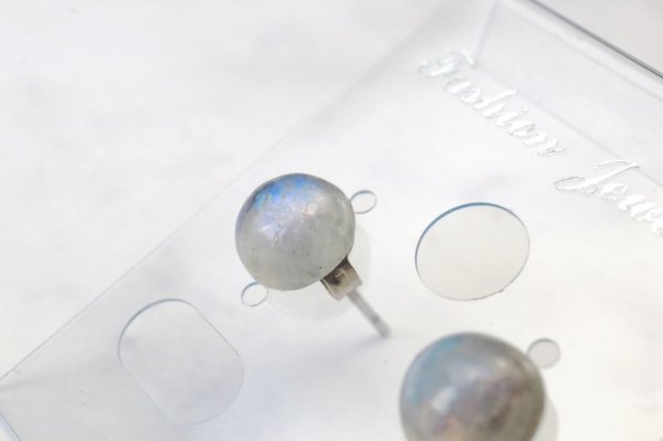画像3: 天然石ピアス ステンレス ムーンストン 平和 穏やかさ 癒し 恋愛 天然石部分約5.5mm 品番:12276 (3)