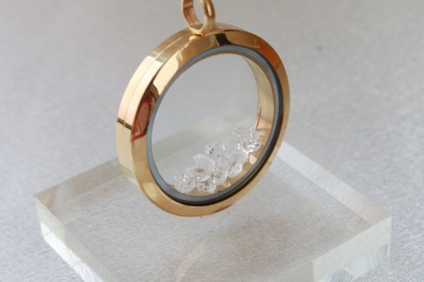 画像3: ペンダントトップ ハーキマーダイヤモンド ゴールド 夢見の石 さざれ 夢を現実化 出産のお守り 品番:12342 (3)