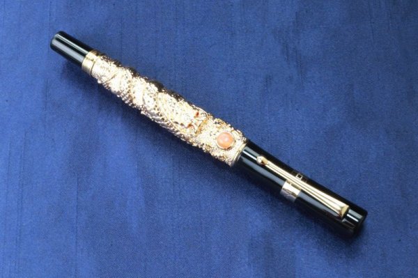 画像4: 龍王筆 龍神 ゴールドカラー 風水 品番: 12355 (4)