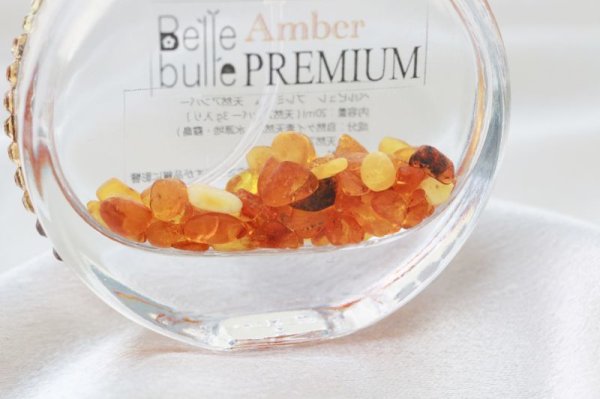 画像2: Belle bulle(ベルビュレ)プレミアム 天然アンバー 琥珀 20ml 幸福 健康 長寿 金運 エネルギーの活性 精神敵な安定 品番: 12501 (2)