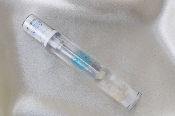 画像2: Belle bulle(ベルビュレ)スリム 天然石ミスト ムーンストーン 15ml 恋愛 美しさ 感受性   品番:12576 (2)