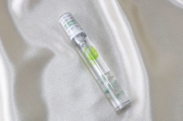画像2: Belle bulle(ベルビュレ)スリム 天然石ミスト アップルグリーンファントム 15ml 成功 金運 品番:12588 (2)
