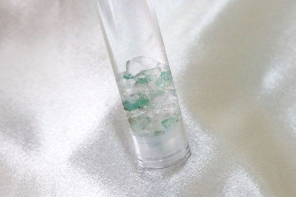 画像3: Belle bulle(ベルビュレ)スリム 天然石ミスト アップルグリーンファントム 15ml 成功 金運 品番:12588 (3)
