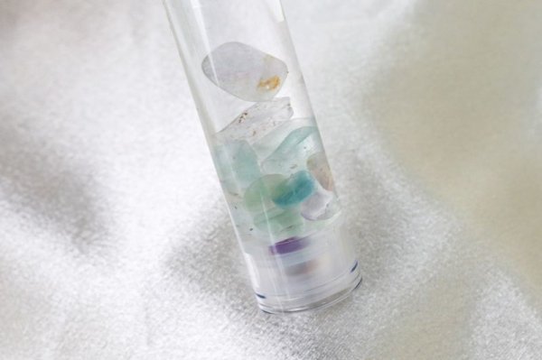 画像3: Belle bulle(ベルビュレ)スリム 天然石ミスト フローライト 15ml 豊かな感受性 品番:12591 (3)