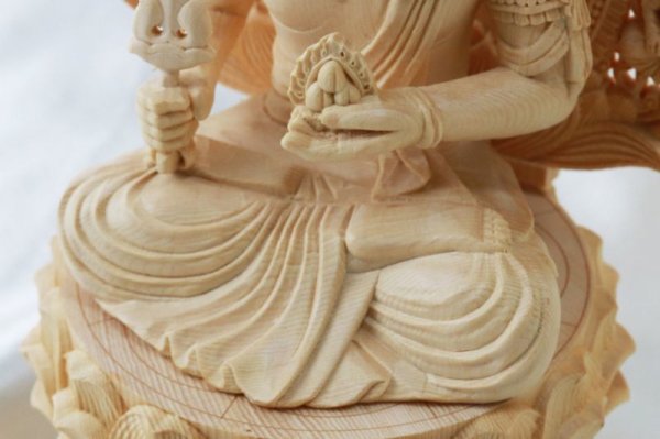 画像3: 置物 木彫り 八尊仏 虚空蔵菩薩(こくうぞうぼさつ)アーカーシャガルバ 信仰 菩薩 知恵 ヒノキ 檜 品番:12507 (3)