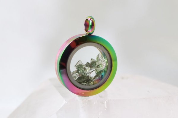 画像2: ペンダントトップ　レインボー　モルダバイト×ハーキマーダイヤモンド　小　さざれ　モルダウ石　ドリームクリスタル　品番：12779 (2)