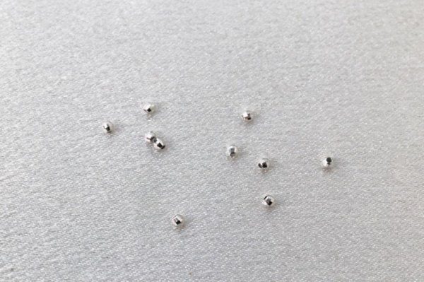 画像2: パーツ プラチナ ミラーボール 2mm 10個入り セット 品番: 12940 (2)
