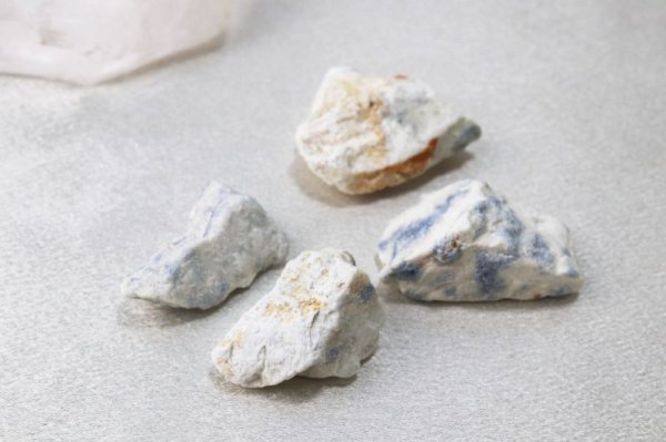 画像3: 【日本銘石】原石　フェアリースキンサファイア　〈広島県〉　約7~23g　創造　神話　愛　品番：12963 (3)