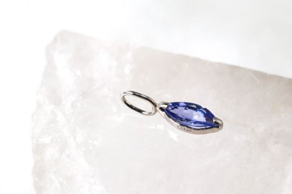 画像2: チャーム タンザナイト プラチナ 0.25ct タンザニア産 決断力 冷静さ 12月 誕生石 ペンダントトップ ジュエリー ※ポイント対象外 品番:13136 (2)
