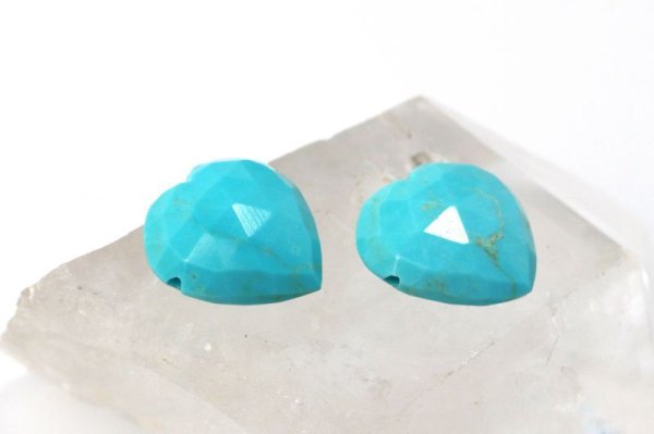 画像2: 一粒売り　ターコイズ　ハート型　穴あり　10.3ct〜10.4ct　アメリカ産　行動力　勇気　友情　お守り　※ポイント対象外　品番： 13152 (2)