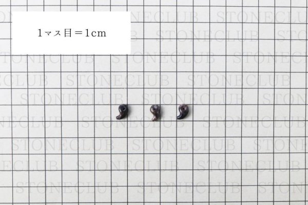 画像4: 【日本銘石】勾玉 牡丹石 〈北海道〉 極小 約10×7×4.4mm 花王 花神 愛 品番:13245 (4)