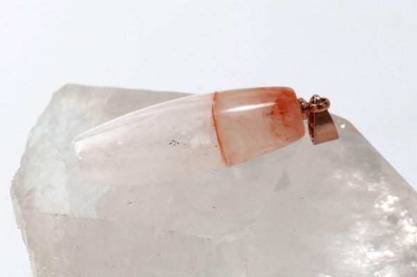 画像3: ペンダントトップ マニカラン水晶 TOPランク ヒマラヤ産 PGL ピンクゴールド カラー 優しく強く浄化力 天然石 品番: 13522 (3)