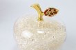 画像3: 置物　幸運のリンゴ　CZ　ホワイト　白　ジルコニアストーン　風水　開運　幸福　幸運　金運　運気上昇　幸運のアップル　彫り物　品番： 13571 (3)