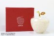 画像5: 置物　幸運のリンゴ　CZ　ホワイト　白　ジルコニアストーン　風水　開運　幸福　幸運　金運　運気上昇　幸運のアップル　彫り物　品番： 13571 (5)