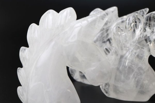 画像2: 置物 彫り物 ユニコーン 水晶 クォーツ 浄化 エネルギー 恋愛運 結婚運 パワーストーン 品番:13577 (2)