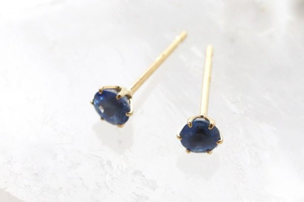 画像3: 【現品限り】ピアス バースデー 9月 サファイア 18金ゴールド ラウンド 3mm 誕生石ピアス ジュエリー 品番:13617 (3)