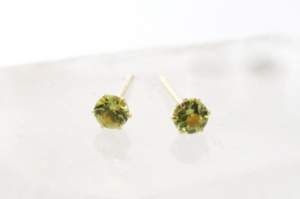 画像3: 【現品限り】ピアス バースデー 8月 ペリドット 18金ゴールド ラウンド 3mm 誕生石ピアス ジュエリー 品番:13616 (3)