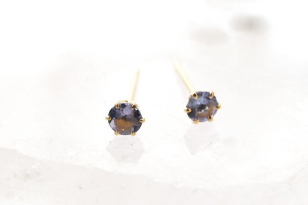 画像2: 【現品限り】ピアス バースデー 12月 タンザナイト 18金ゴールド ラウンド 3mm 誕生石ピアス ジュエリー ※ポイント対象外 品番:13620 (2)