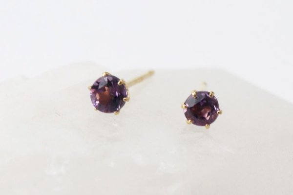 画像2: 【現品限り】ピアス バースデー 2月 アメジスト 18金ゴールド ラウンド 3mm 誕生石ピアス ジュエリー 品番:13610 (2)