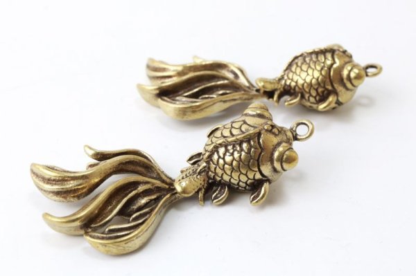 画像2: パーツ 金魚 銅製 風水 財運 パワー 金運アップ 品番:13722 (2)