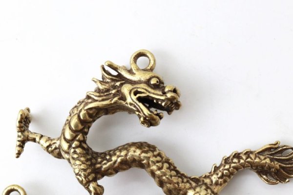 画像2: パーツ 龍 銅製 風水 運気 エネルギー 縁起 家庭円満 出世 品番:13727 (2)