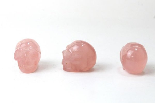 画像4: 置物 彫り物 スカル 髑髏 ドクロ ローズクォーツ ピンク 美 愛 恋愛 優しさ インテリア 天然石 品番: 13787 (4)