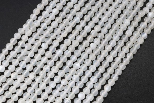 画像3: 連 ムーンストーン 丸 約4mm 人間の情緒 社交性 喜び 天然石 品番:13916 (3)