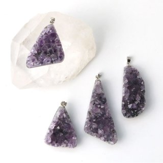 イベント作品【虹色の鍵】Pendant Top - 虹色の花＊天然石と