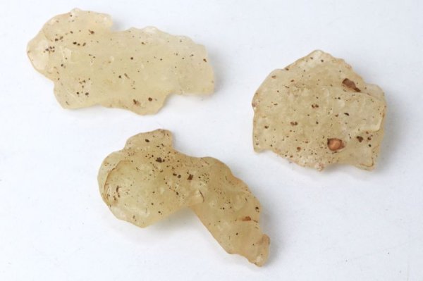 画像3: 原石 リビアングラス 約3g 1個 エジプト産 ポジティブ 直感力 ヒーリング 天然石 品番:14016 (3)
